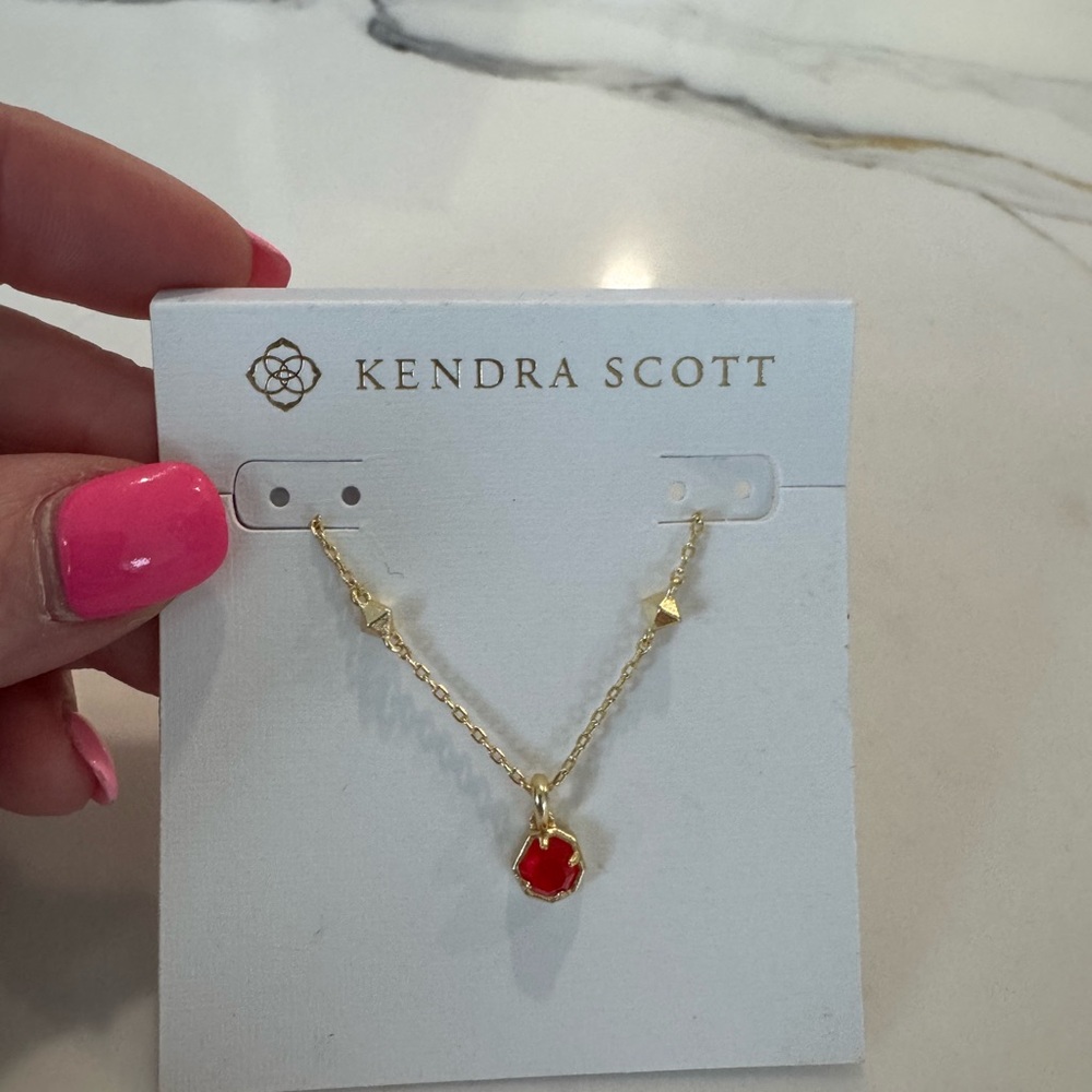 Kendra Scott Necklace